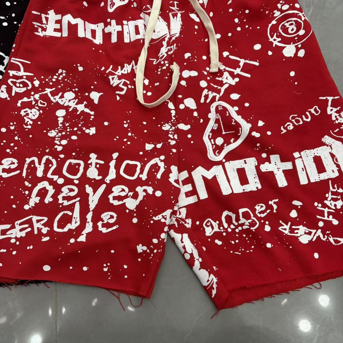 MIXED EMOTION Graffiti Paint Splatter Drawstring Shorts ¡ª front